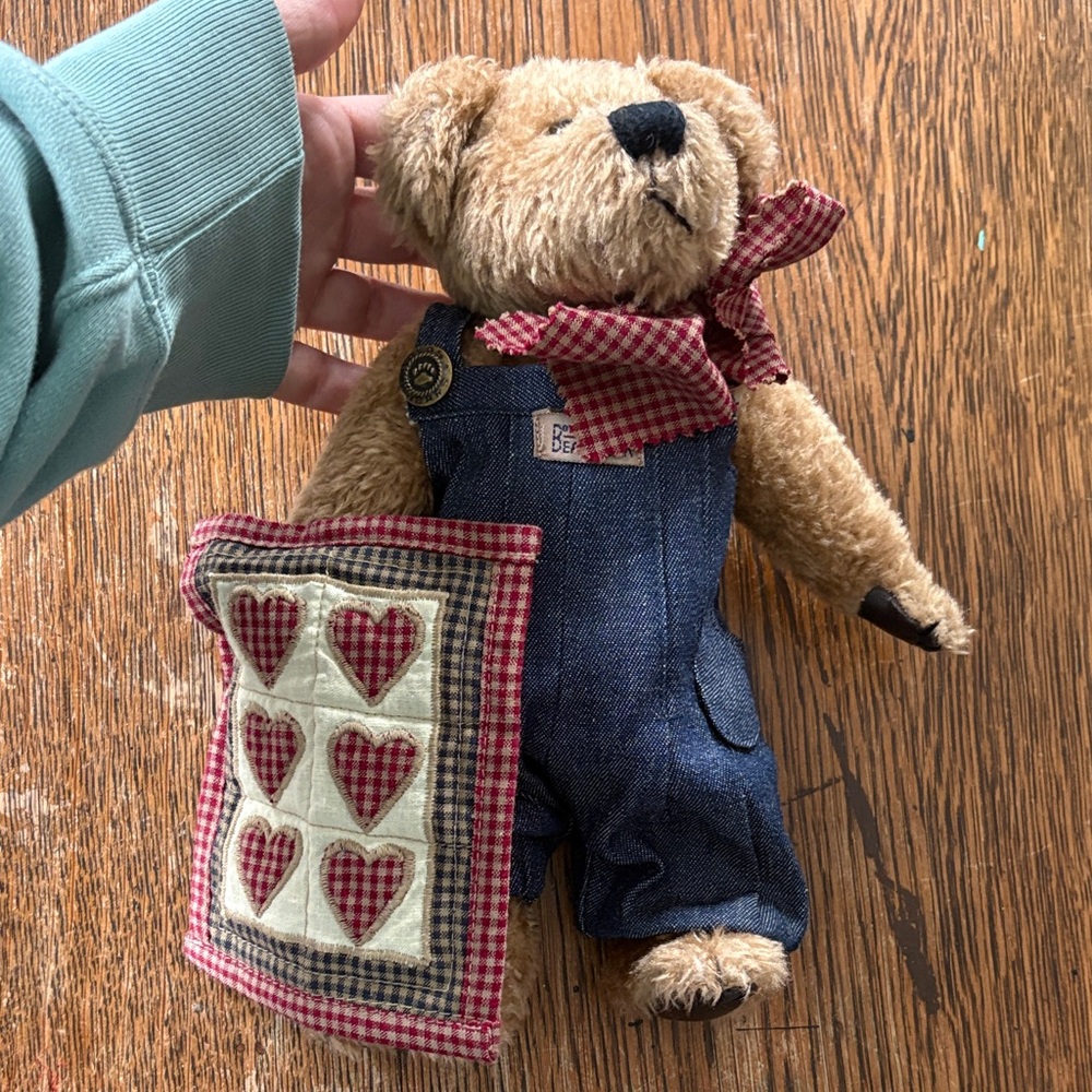 Boyd's Bears Plush Jointed Delbert w/ Overalls & Heart Quilt, 10", 1985-1996